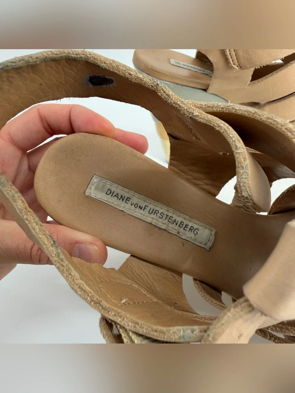 Diane von Furstenberg DVF Tan Leather Strappy Wedge Platform Sandals Size 5.5